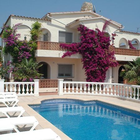 Villa Sol Empuriabrava Ngoại thất bức ảnh