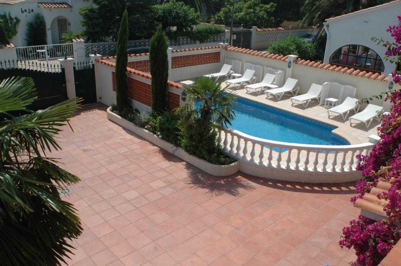 Villa Sol Empuriabrava Ngoại thất bức ảnh