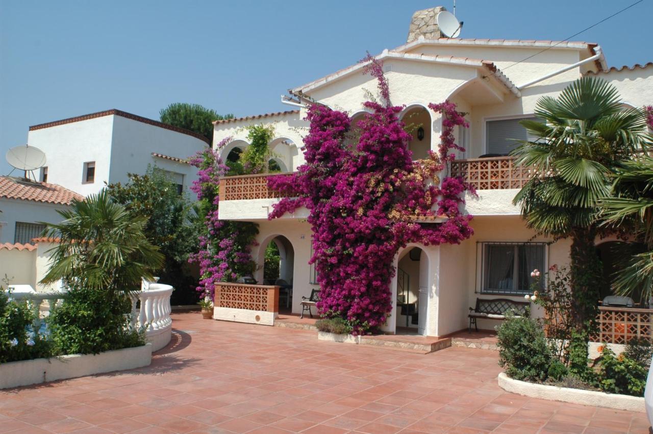 Villa Sol Empuriabrava Ngoại thất bức ảnh